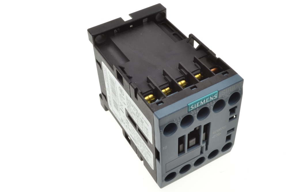 Sch%C3%BCtz%20%28Kontaktgeber%29%20230V%2050%2F60Hz